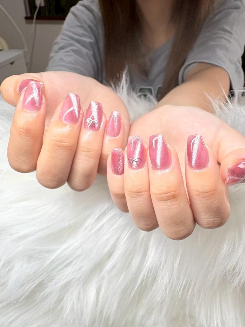 ネイル オーロラネイル ボルドー クリアネイル ドット フラッシュネイル パラジェル持ち込み可 🍒Yuko🍒のネイルデザイン