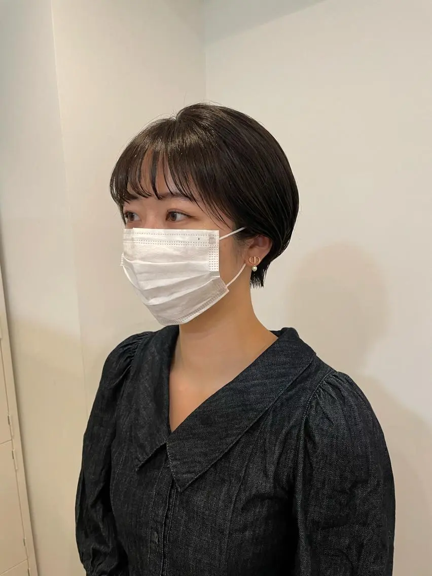 ショート カット ヘアカラー トリートメント 大迫 江梨のヘアスタイル