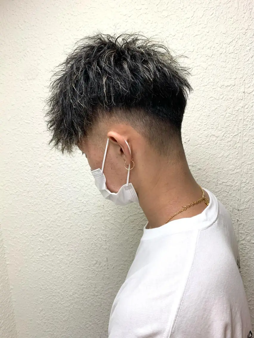 ショート カラー メンズ フェードカット メンズメッシュ メッシュ 美髪矯正・髪質改善 【中村吉孝】のヘアスタイル