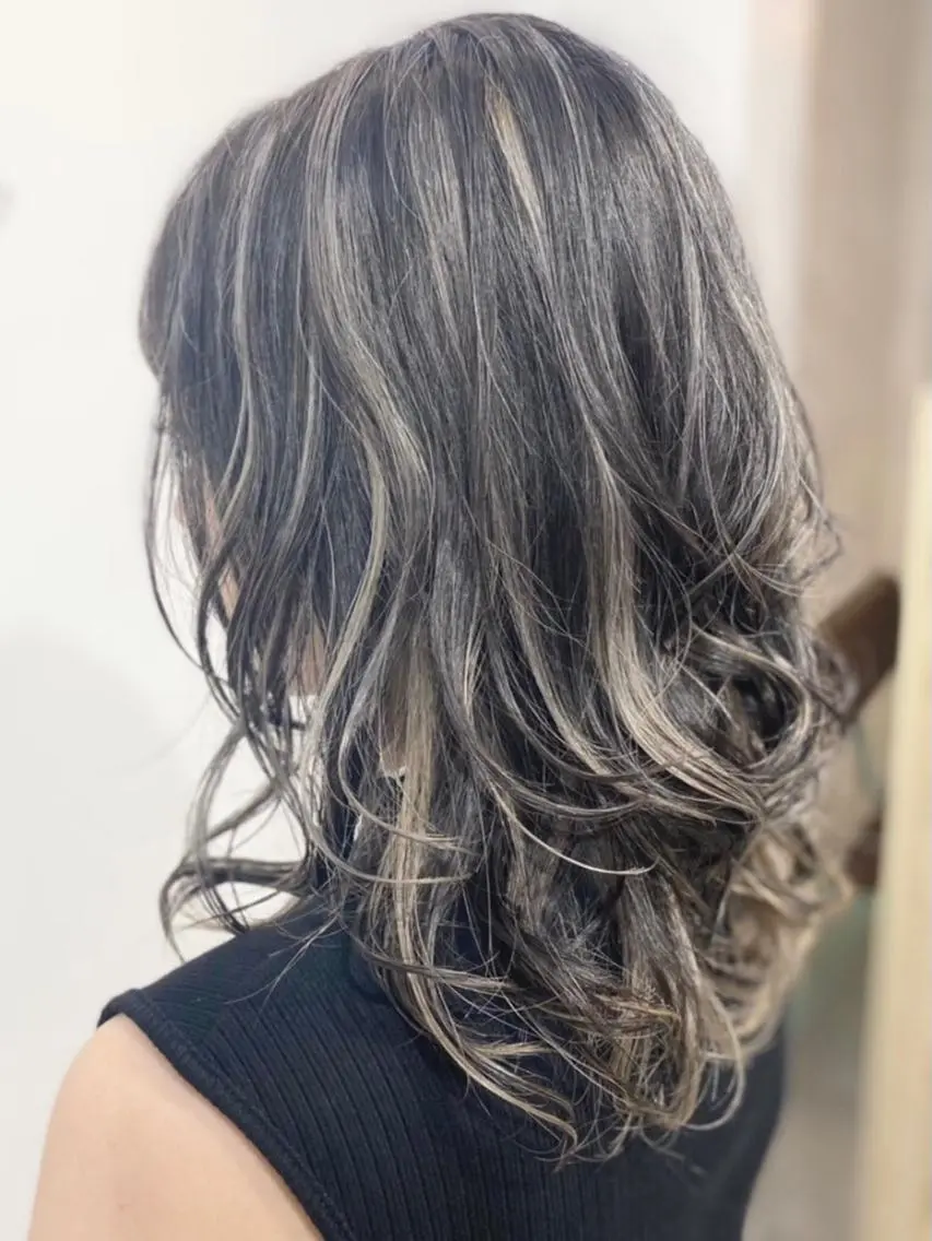 セミロング お任せオーダー 専門美容師のヘアスタイル