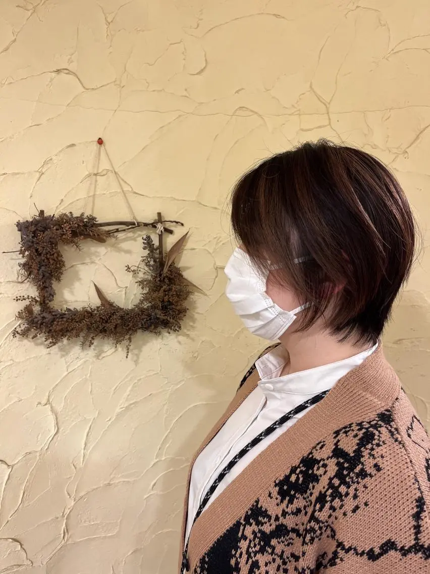 ショート ショートヘア カット ヘアカラー トリートメント 柘植 雅大のヘアスタイル
