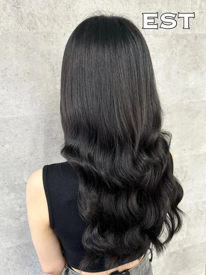 ロング ヘアアレンジ カラー ヘアカラー エクステ MORI エクステMARIKAのヘアスタイル