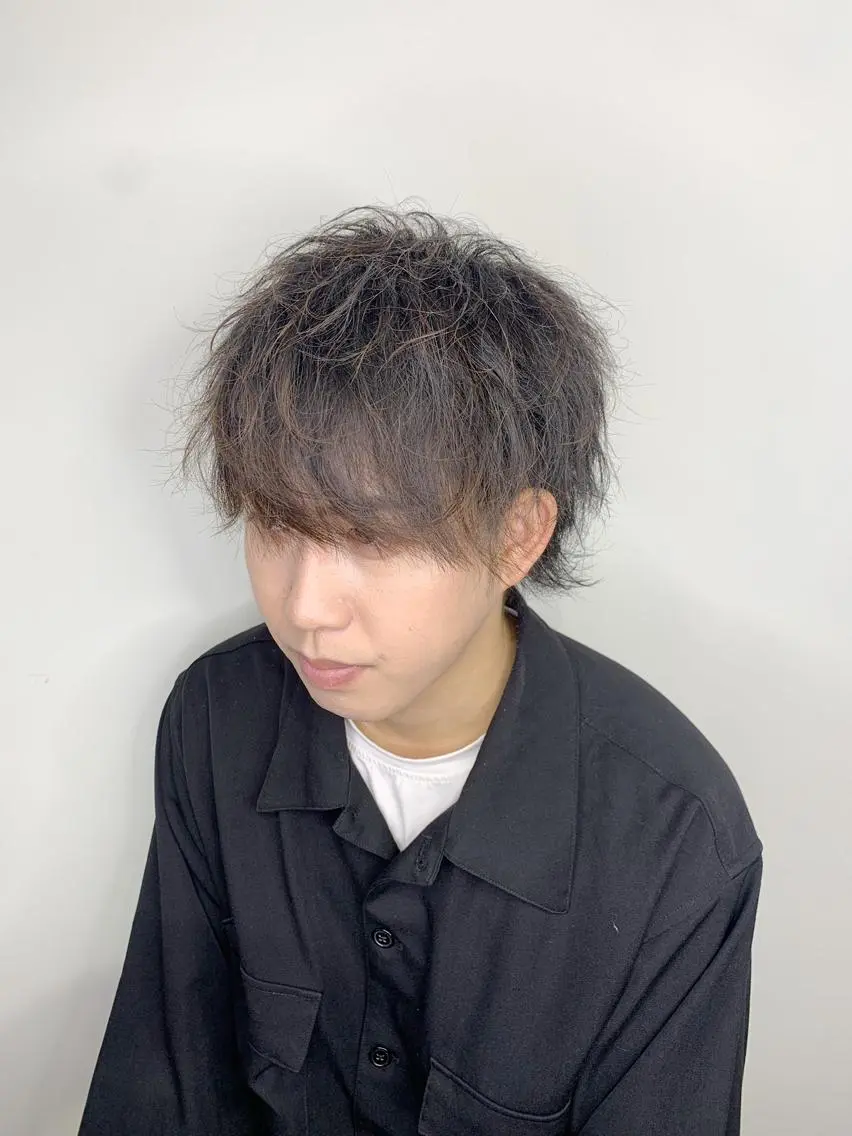 ショート 外国人風カラー ハイライト レイヤーカット ウルフカット 師藤 達也のヘアスタイル