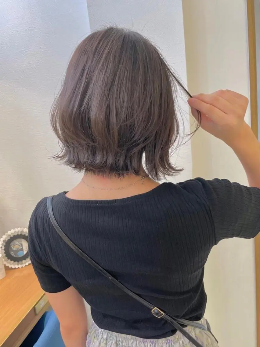 ミディアム ヘアカラー トリートメント 透明感オリーブ🫒/ ブリーチなしWカラーのヘアスタイル