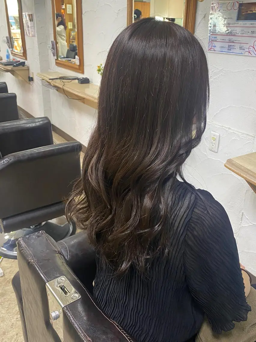 カラー ブラウンカラー ダークブラウン 山本 ひかりのヘアスタイル