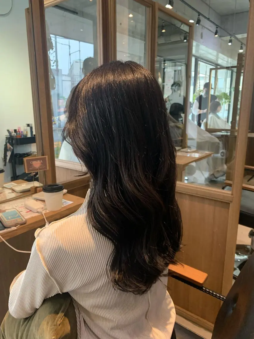ロング ヘアカラー FERIA池田 石田較貴のヘアスタイル
