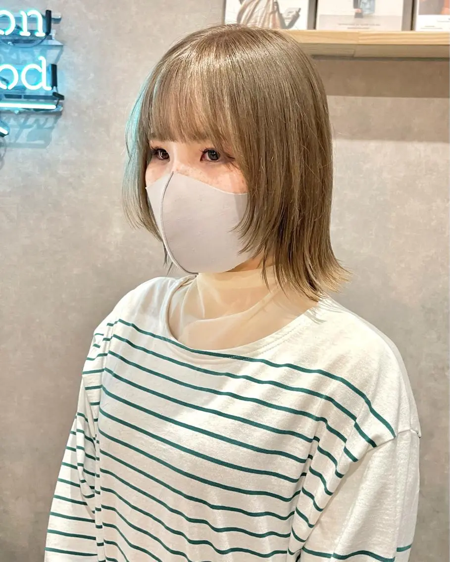 ミディアム カラー カット ヘアカラー トリートメント 一ノ瀬 暁のヘアスタイル