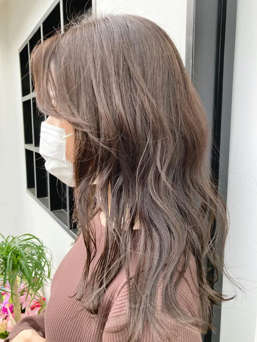 セミロング カラー ヘアカラー Larry🌼中下 美香のヘアスタイル