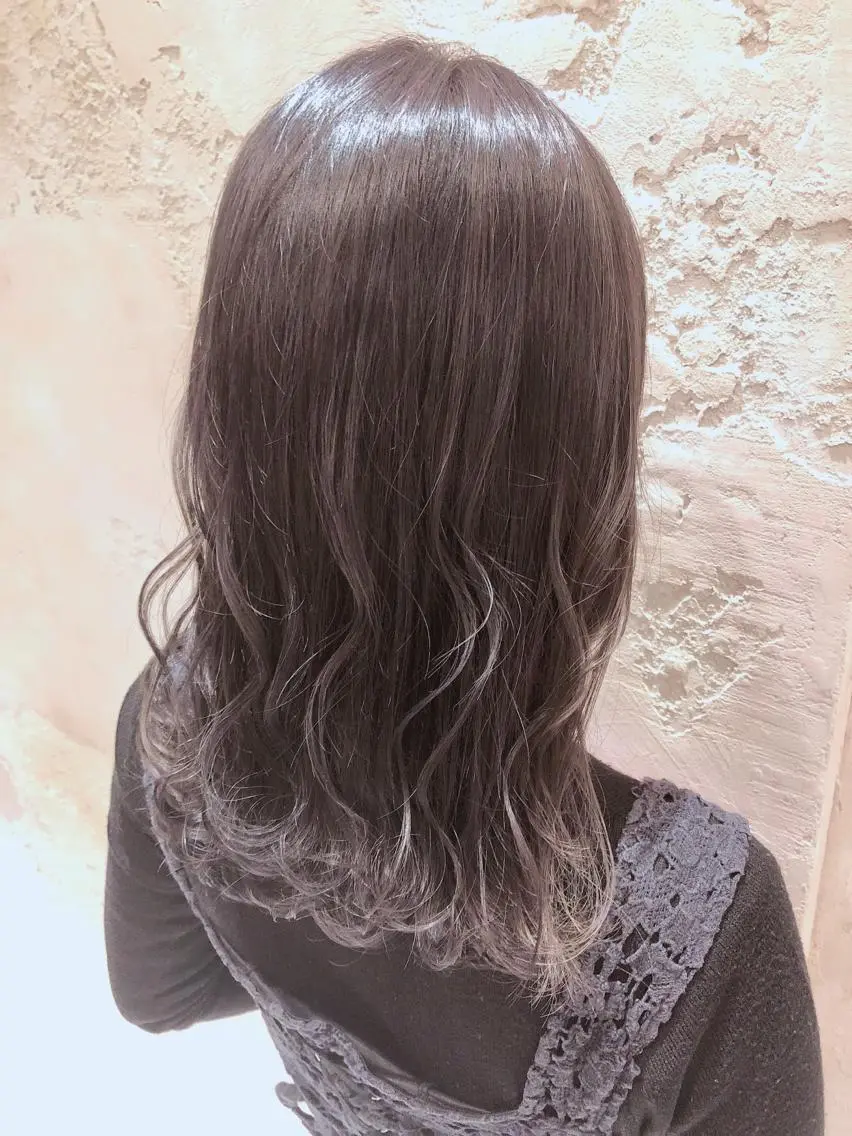 ミディアム カット ヘアカラー トリートメント 代表山口ひな 髪質改善のプロのヘアスタイル