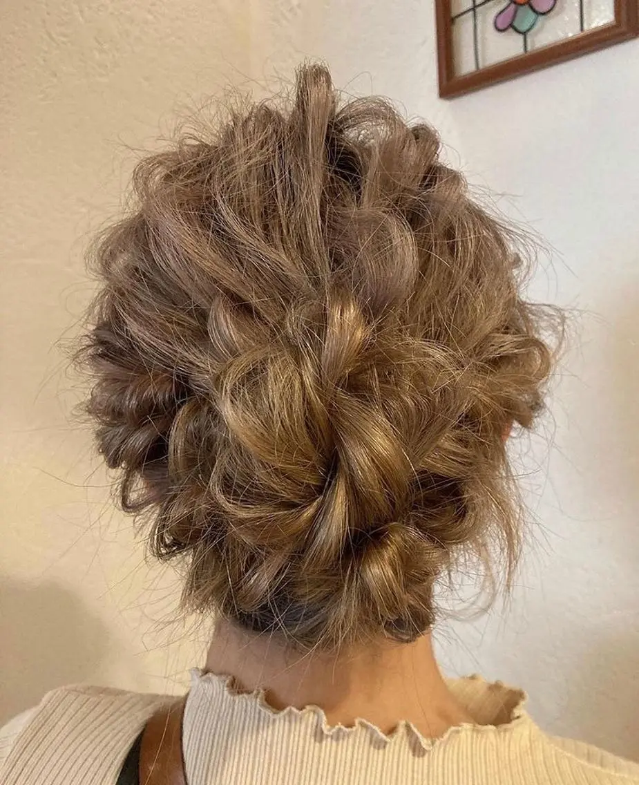井上 歩美のヘアスタイル