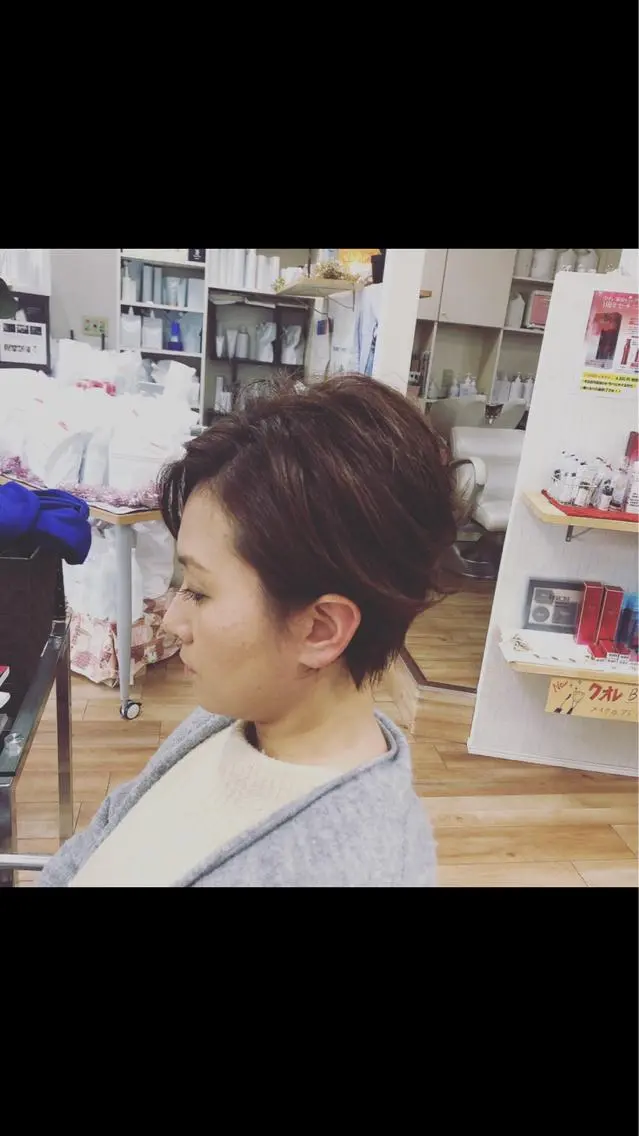 ショート ハンサムショート ショートヘア 岩尾 志保のヘアスタイル