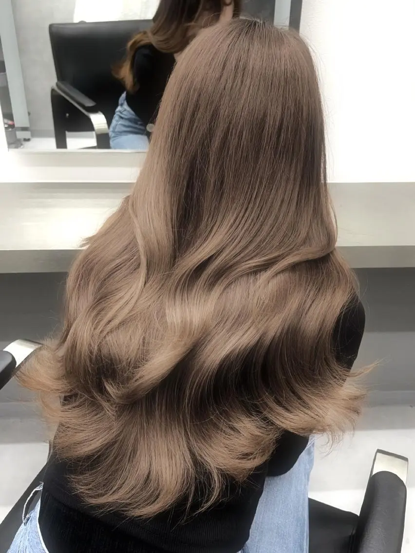 ロング カラー ブリーチ ケアブリーチ ダブルカラー 顔周りカット 韓国風ヘア ♡KOKOHA /透明感カラー♡のヘアスタイル