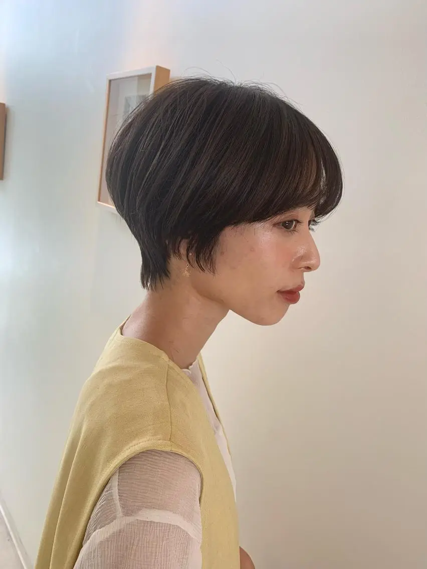 ショート カラー グレージュ ショートヘア 中尾 文哉のヘアスタイル