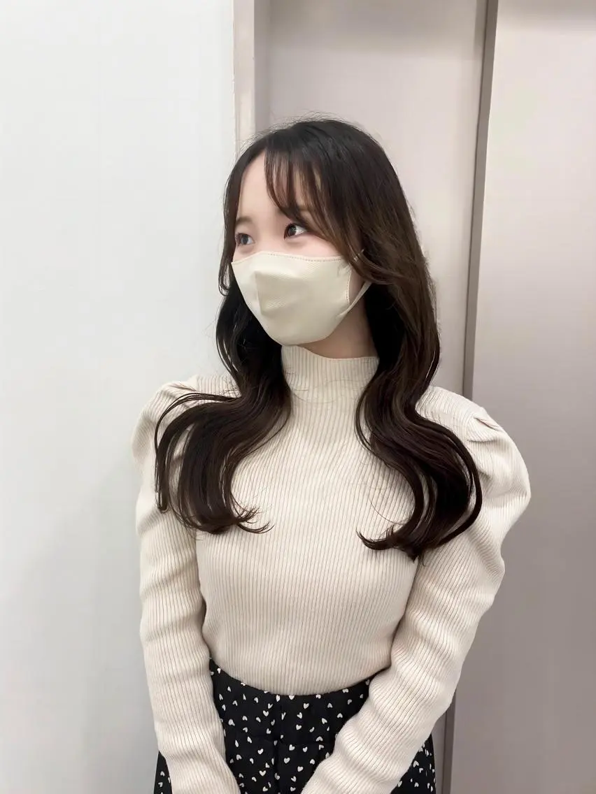 ロング カラー ヘアアレンジ 韓国ヘア🩶리나🤍 りぴのヘアスタイル