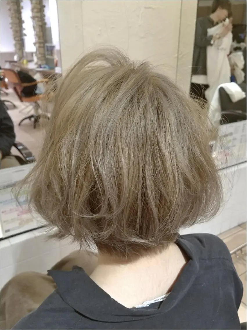 ショート カラー ヘアアレンジ アッシュ 【髪質改善美容師】t occa茨木篠原健太のヘアスタイル