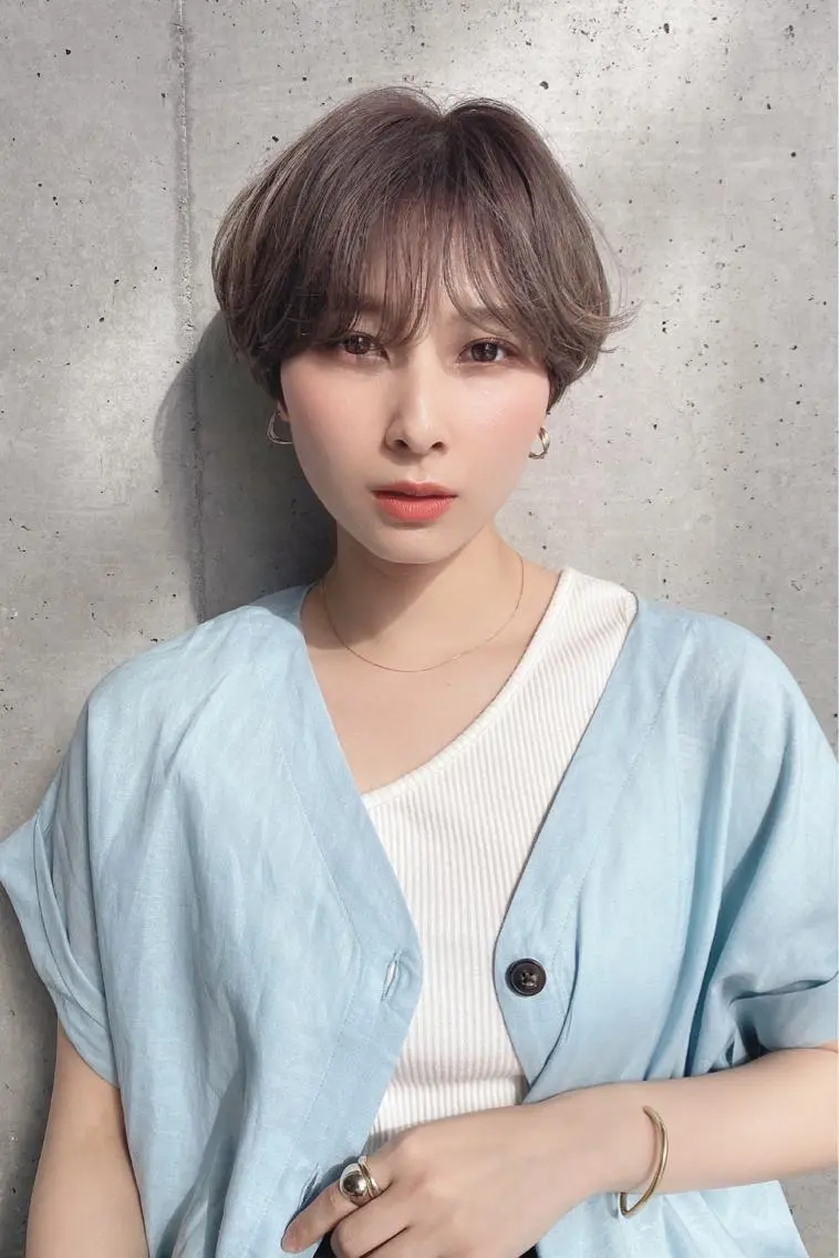 ショート カラー Zina 渋谷のヘアスタイル