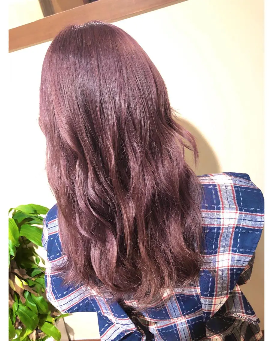 ロング カラー アッシュ ブリーチ パープルカラー パープルアッシュ カット ヘアカラー トリートメント 💓シールエクステ ルミエールのヘアスタイル