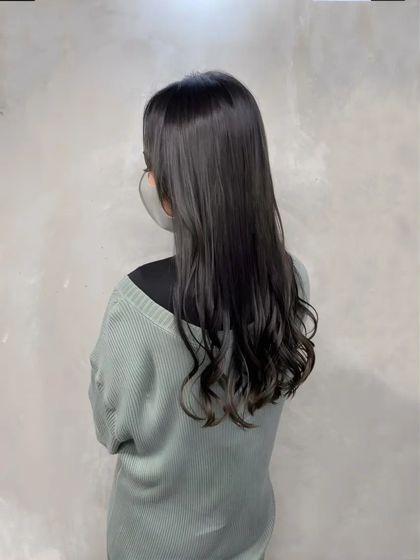 ロング カラー 透明感カラー 韓国風ヘア レイヤーカット ロング トリートメント 要プライベートサロン vert🌿マルイ裏のヘアスタイル