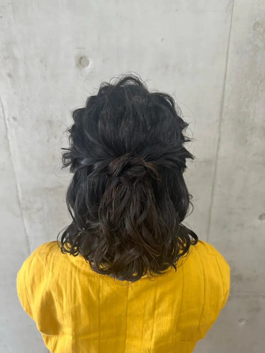 ヘアアレンジ ハーフアップ 結婚式・ブライダル カットモデル募集中 ／HARUKA🎀のヘアスタイル