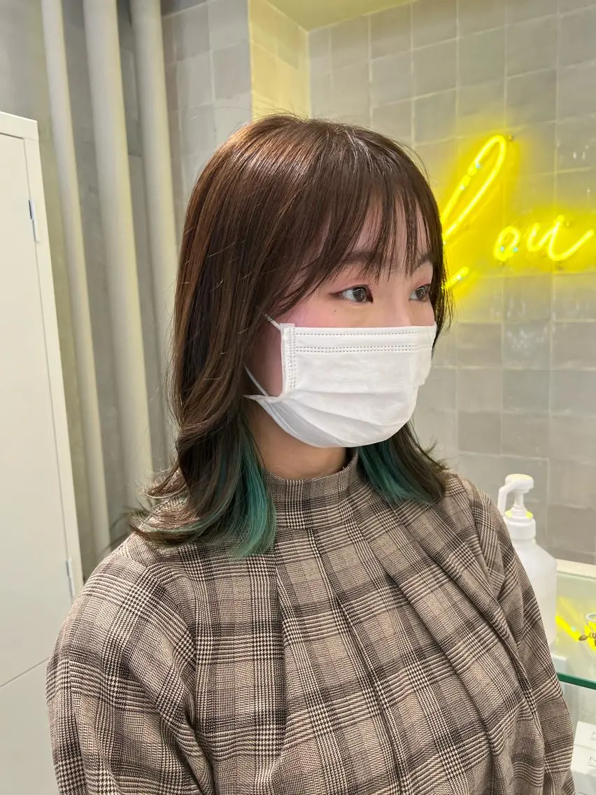 セミロング カラー 韓国ヘア☁️ mitsukiのヘアスタイル