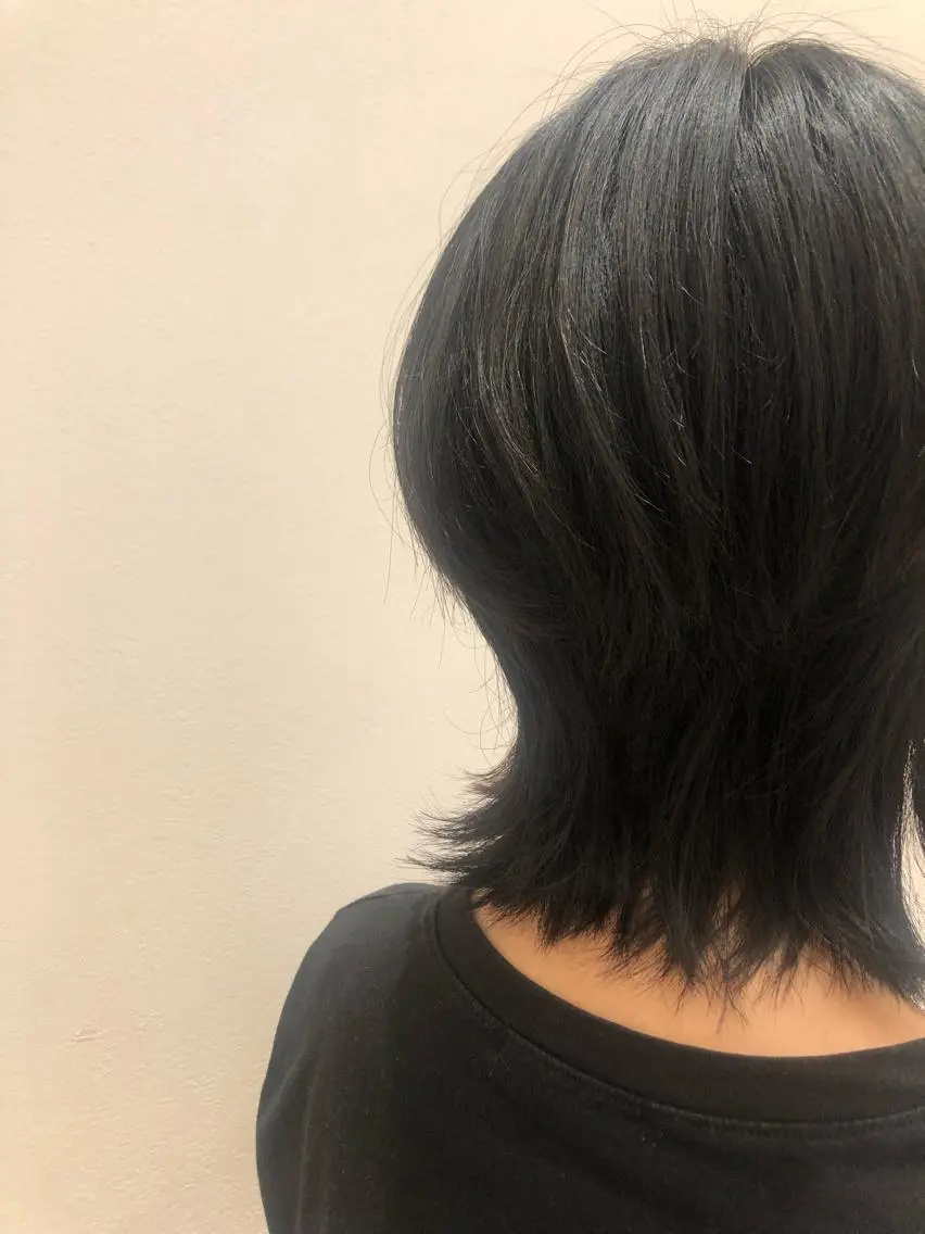 ミディアム くびれヘア メンズパーマ、カラー 大募集村上莉奈のヘアスタイル