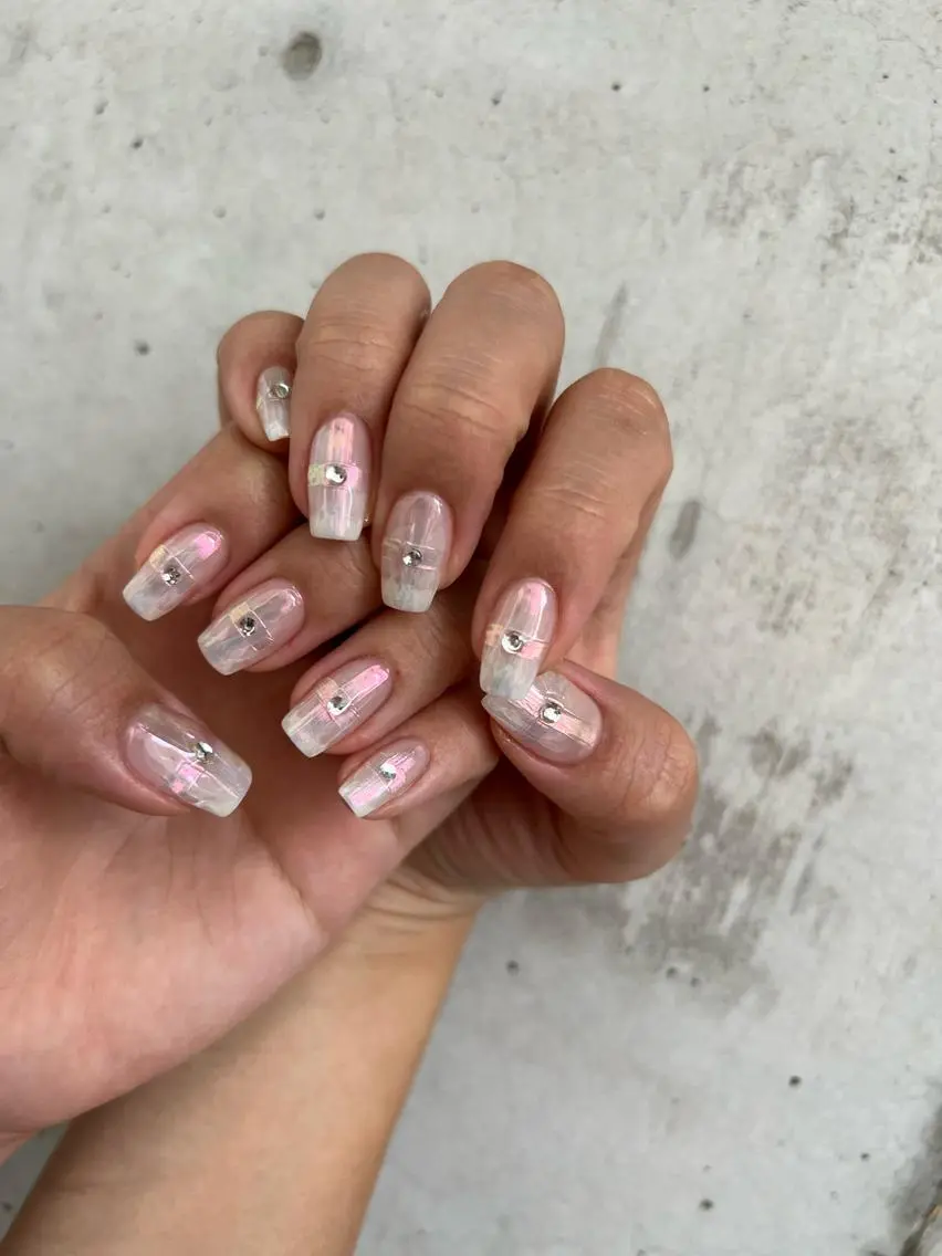 ネイル ミラーネイル 持ち込み ニュアンスネイル Charme. NOBUKOのネイルデザイン
