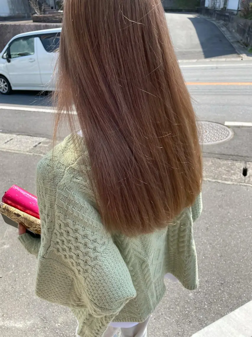 ロング カラー ベージュカラー ブリーチ 透明感カラー ハイトーンカラー ミルクティーベージュ 坂元 瑠茄のその他イメージ