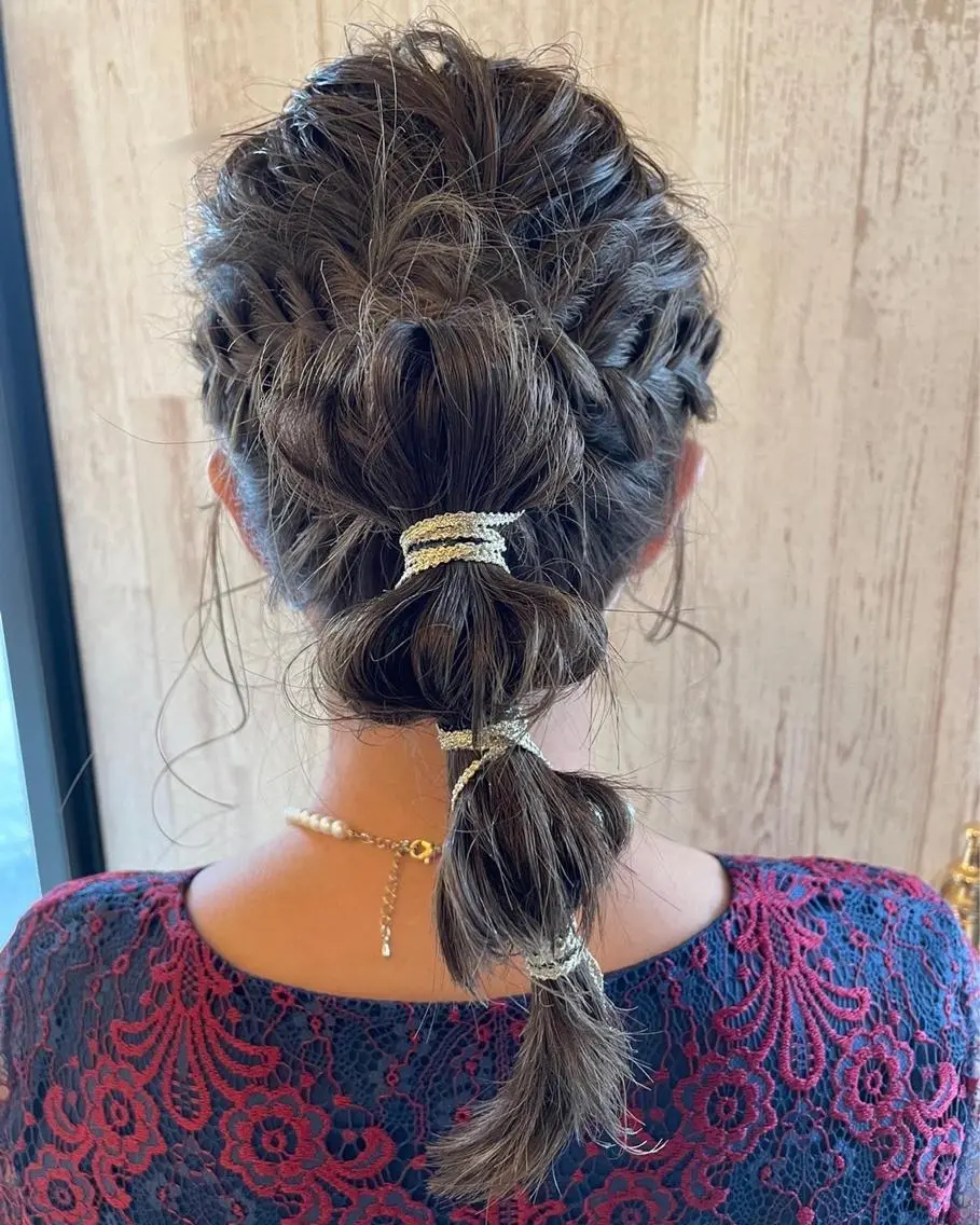 ロング ヘアアレンジ 岡村 真子のヘアスタイル