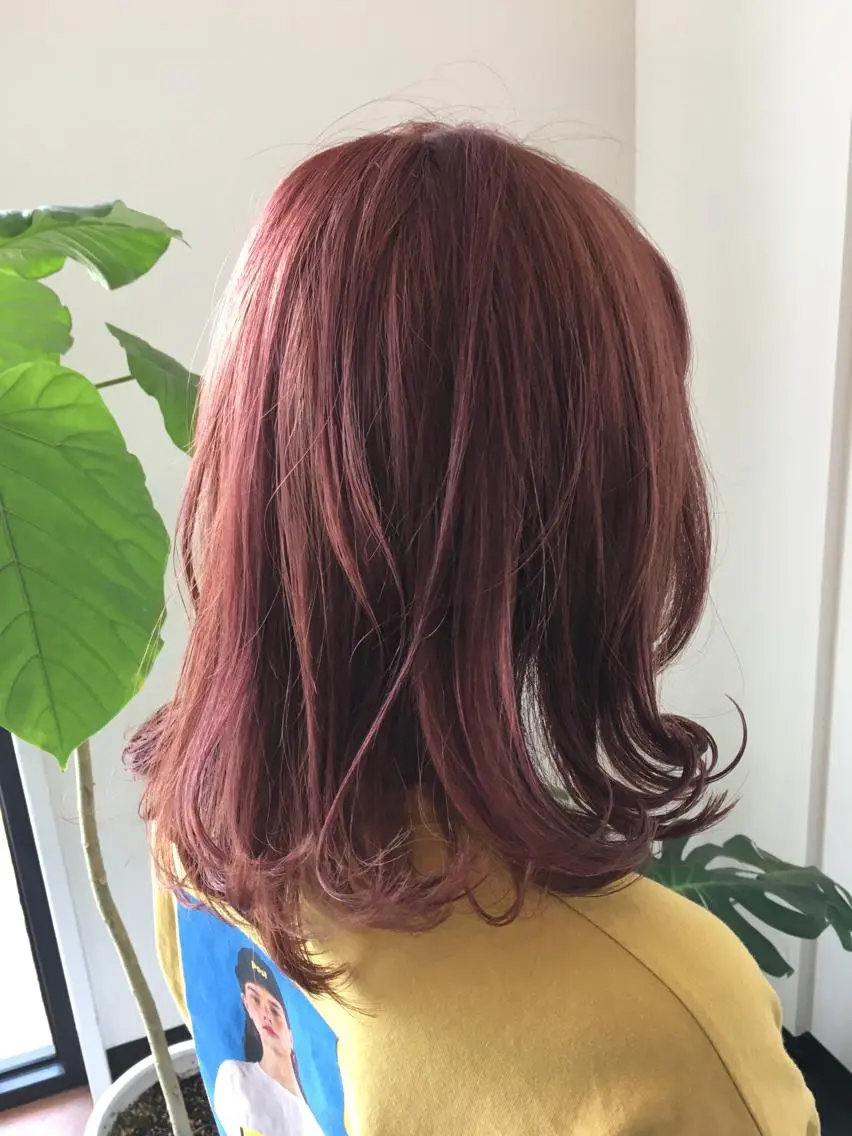 ミディアム カラー ブリーチ パープルカラー 川合 勇気のヘアスタイル