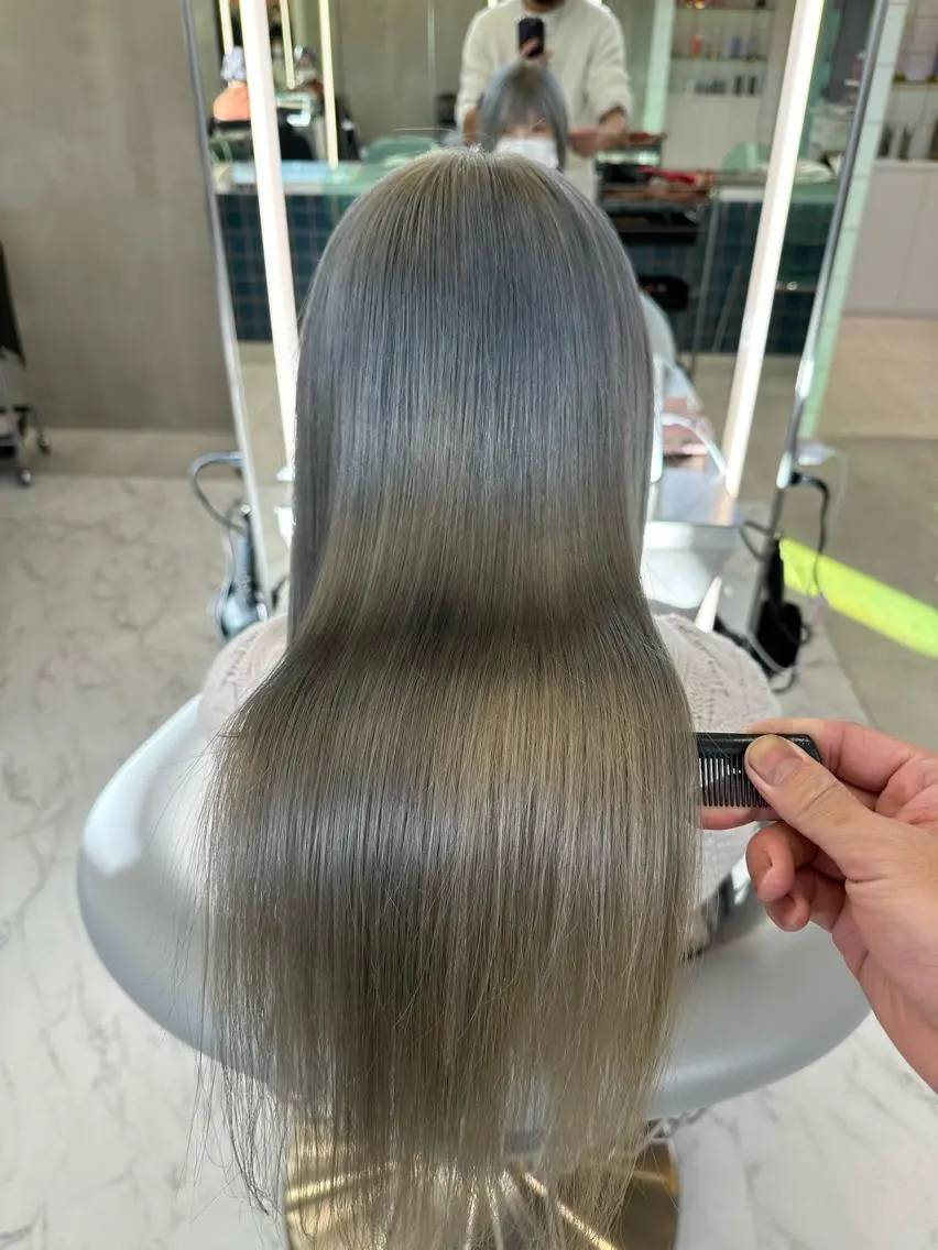 ロング トリートメント 酸熱トリートメント トリートメント ✨縮毛矯正✨レイヤー ホウダカズヒロのヘアスタイル