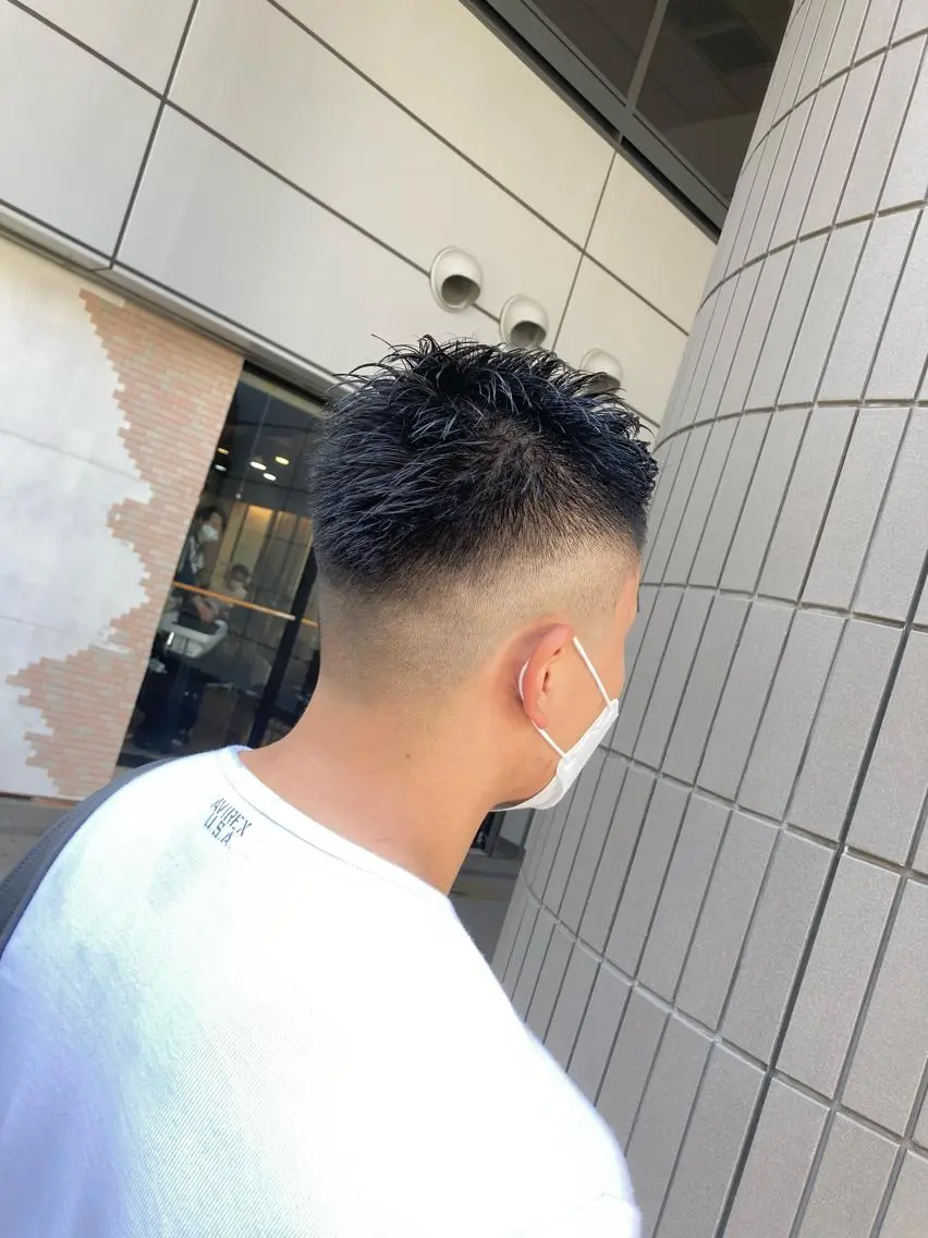 ショート メンズ フェードカット SHAFT Ieiriのヘアスタイル
