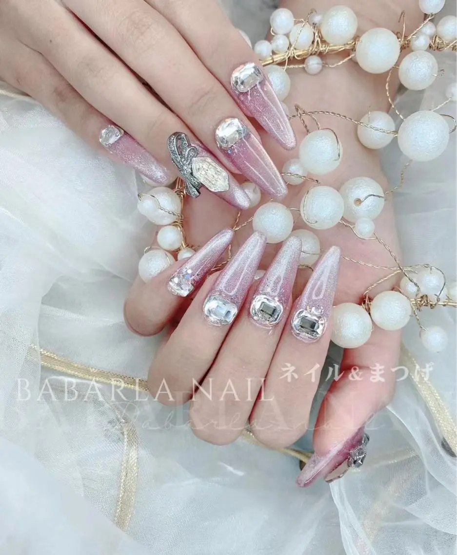 ネイル アートネイル リボン シンプルネイル Babarla Nailのネイルデザイン