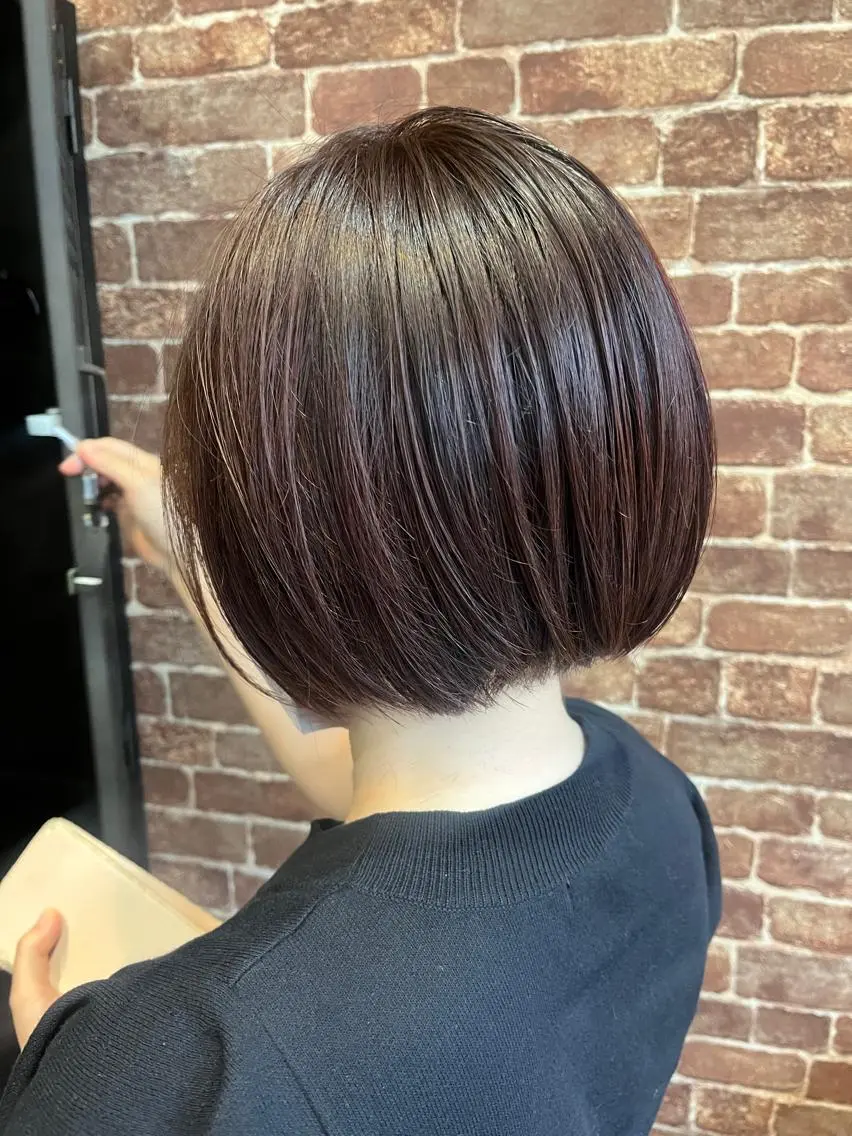 ミディアム カラー パーマ ヘアアレンジ メンズ キッズ ネイル マツエク・マツパ アイブロウ メンズブリーチ メンズハイライト メンズインナーカラー メンズ韓国風 ブリーチ 久木原 ゆりのヘアスタイル