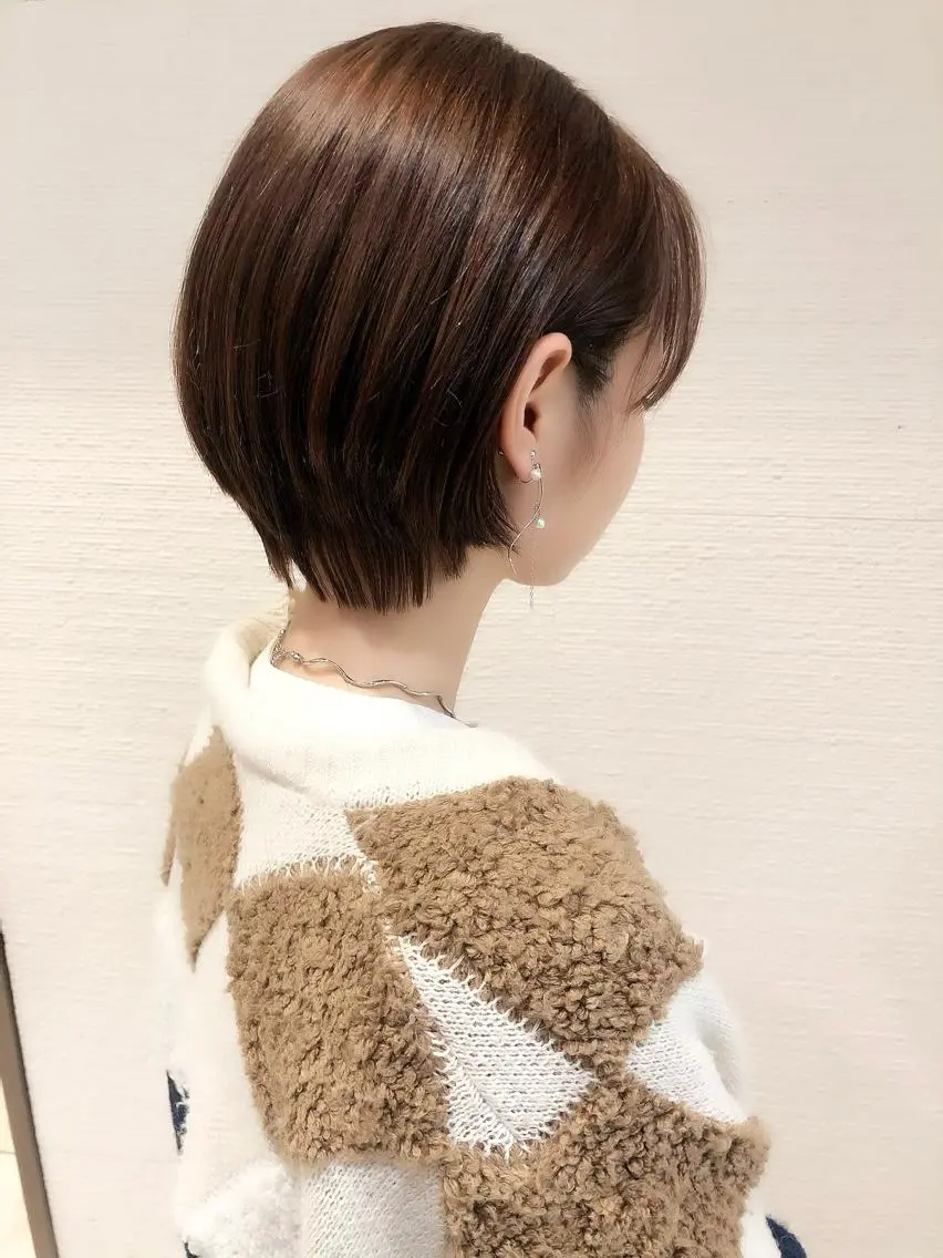 ショート 三鷹で1番ショート ボブをカットする新谷のヘアスタイル