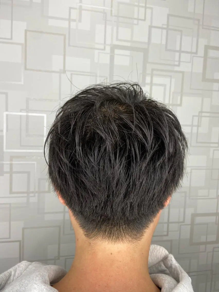 ショート メンズ カットパーマ✂️ 小坂田玲亜のヘアスタイル