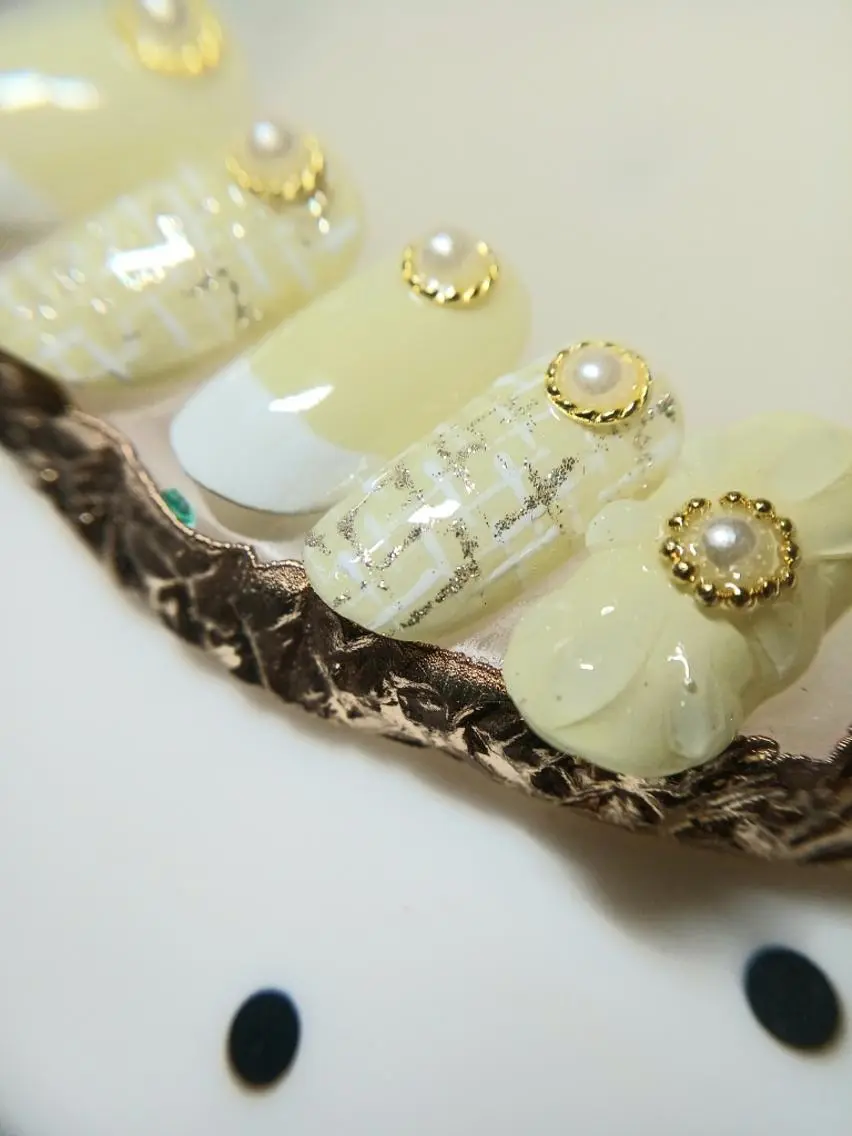 ネイル フラワーネイル ぷっくりネイル プライベートサロン Nail’s愛のネイルデザイン