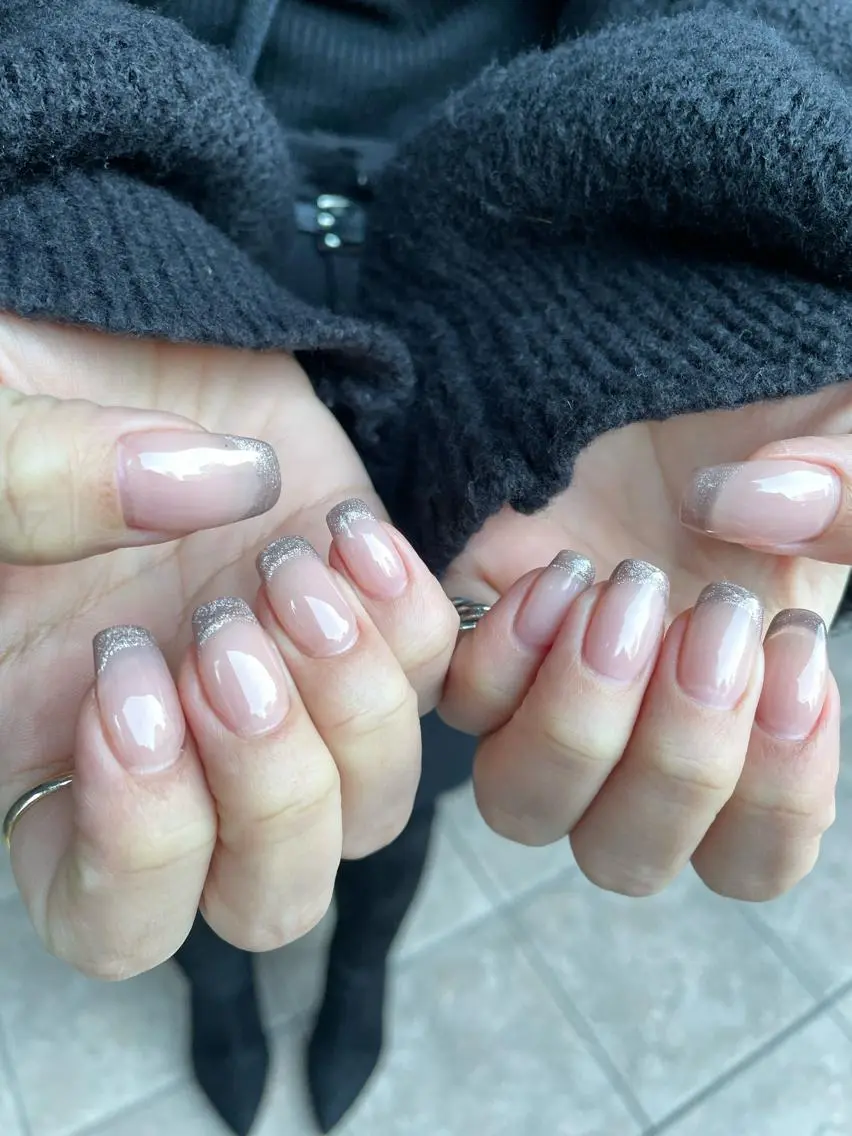 ネイル ニュアンスネイル シンプルネイル percent .%のネイルデザイン