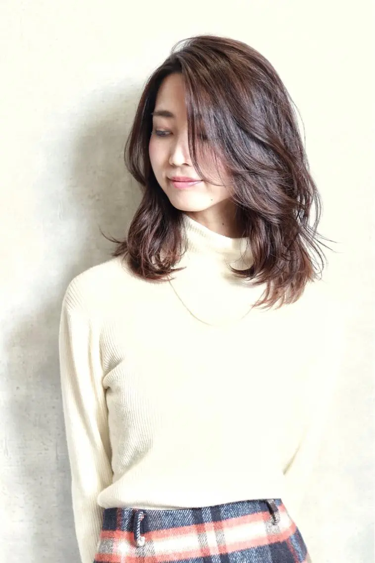 ミディアム カラー パーマ ヘアアレンジ ベージュカラー メンズパーマの巨匠 鈴木純のヘアスタイル