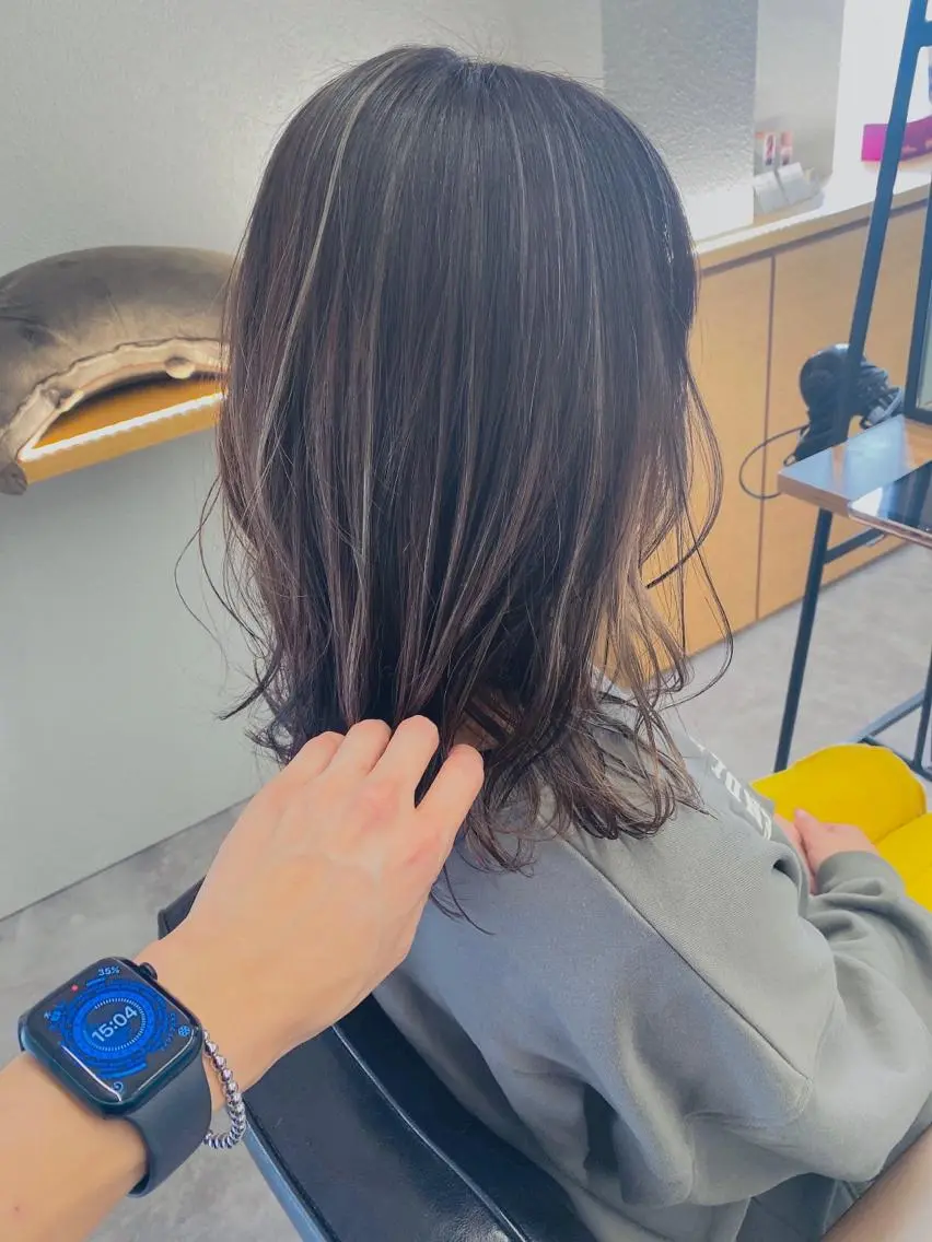ミディアム カラー ハイライトカラー ハイライト カット ヘアカラー トリートメント 山﨑 大暉【ダブルカラー】のヘアスタイル