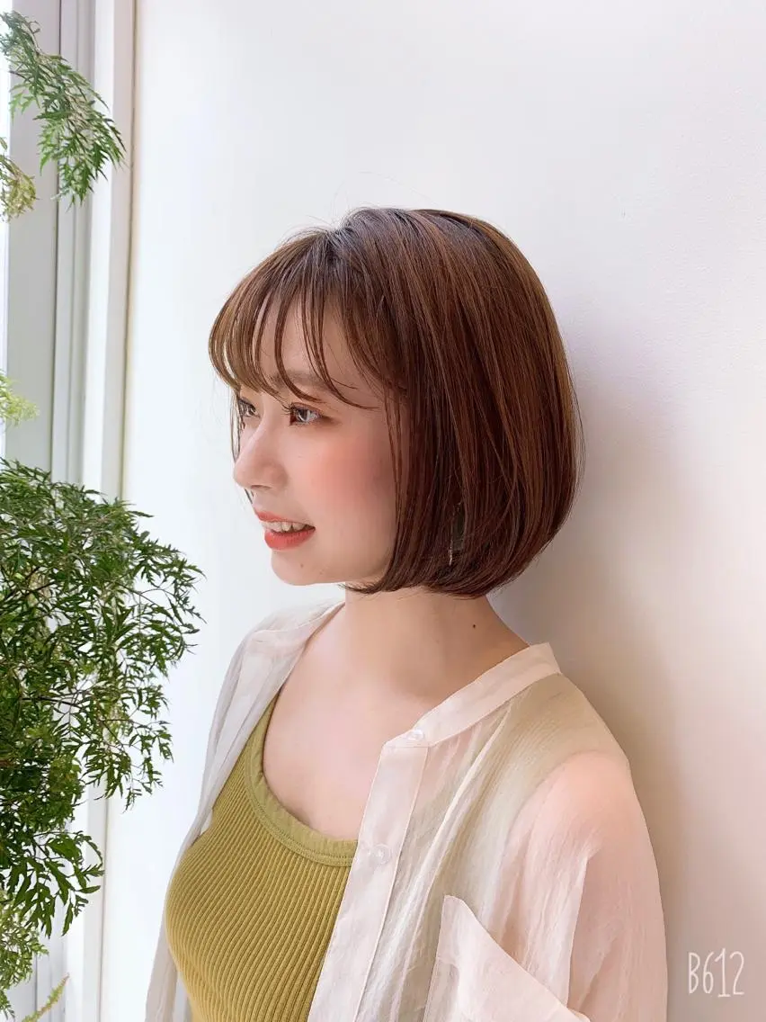 ショート カラー テラコッタ ボブ 外ハネヘア 中尾 文哉のヘアスタイル