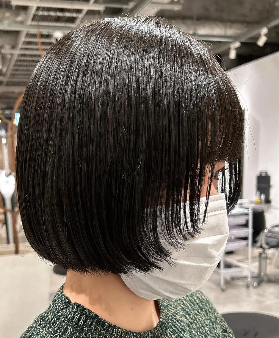 ショート カラー ボブ 顔周りカット レイヤーカット カット ヘアカラー トリートメント ヘッドスパ スキバサミを使わない カット🌼唯🌼のヘアスタイル