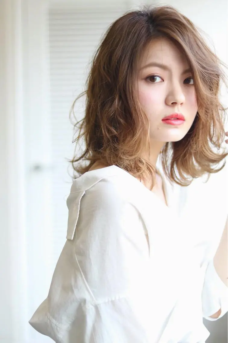 ミディアム 植野/新宿 高田馬場のヘアスタイル