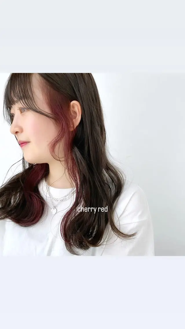 ロング カラー ブリーチ イヤリングカラー レッドカラー 赤羽美容師 ayunaのヘアスタイル
