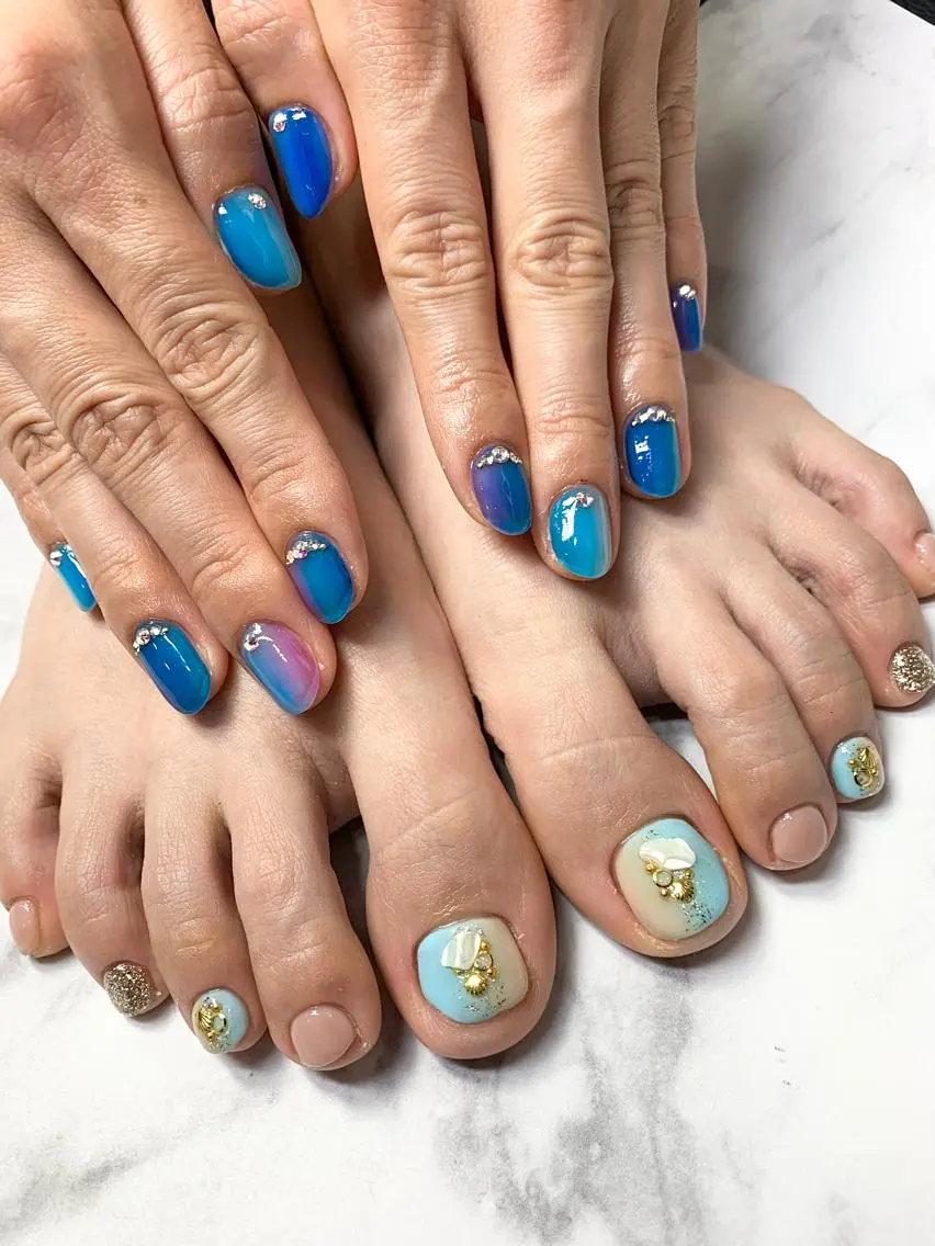 ミディアム ネイル ハンドネイル Nailsalon ARKαのネイルデザイン