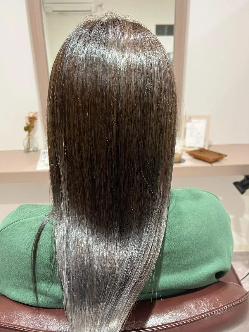 ロング カット ヘアカラー トリートメント 井上 美春のヘアスタイル