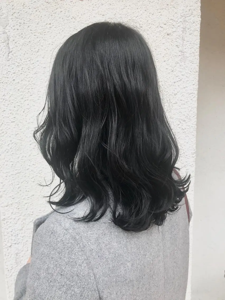 セミロング カラー ニュアンスパーマ/ レイヤー/茶屋町のヘアスタイル
