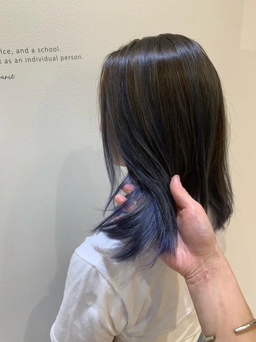 セミロング カラー バレイヤージュ ブルーカラー レイヤーカット カット ヘアカラー トリートメント 髪質改善特化 サロン✨代表HIROのヘアスタイル