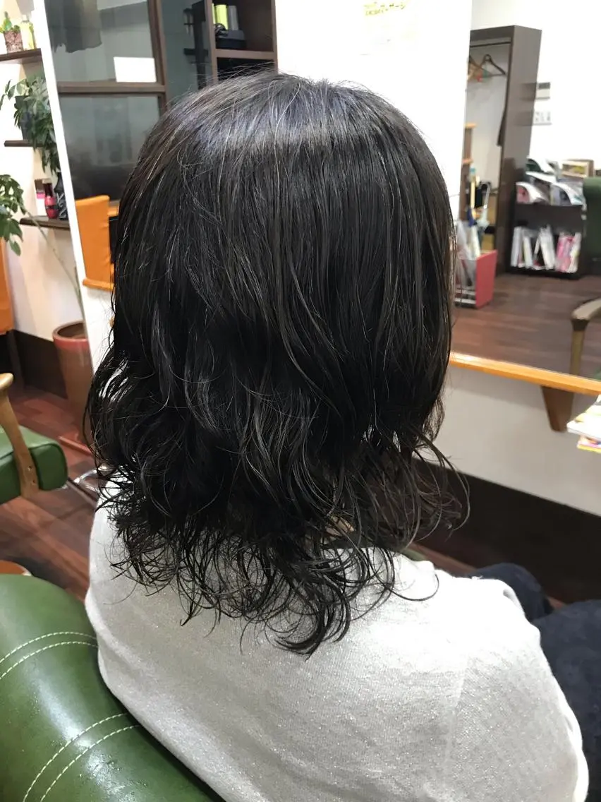 ミディアム ミディアムパーマ hairsBerry 豊津店のヘアスタイル