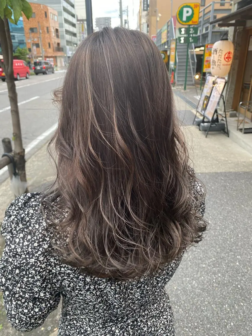 ロング ハイライト ヘアカラー トリートメント ハイトーン/メンズ 水野翔太のヘアスタイル