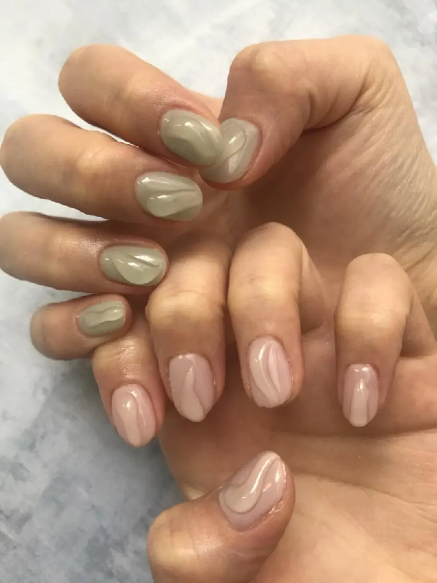 ネイル ぷっくりネイル 春ネイル ハンドネイル ハンドケア lylynail YUUKAのネイルデザイン